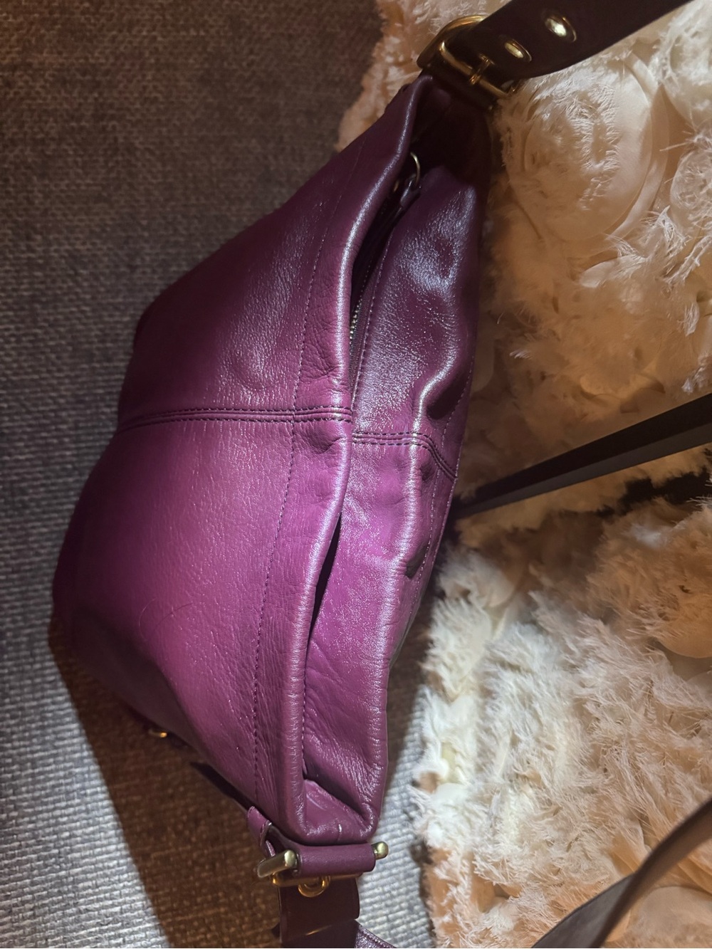 Vintage Coach Burgundy Leather Shoulder Hobo Bag Style F15064 - Picture 5 of 13